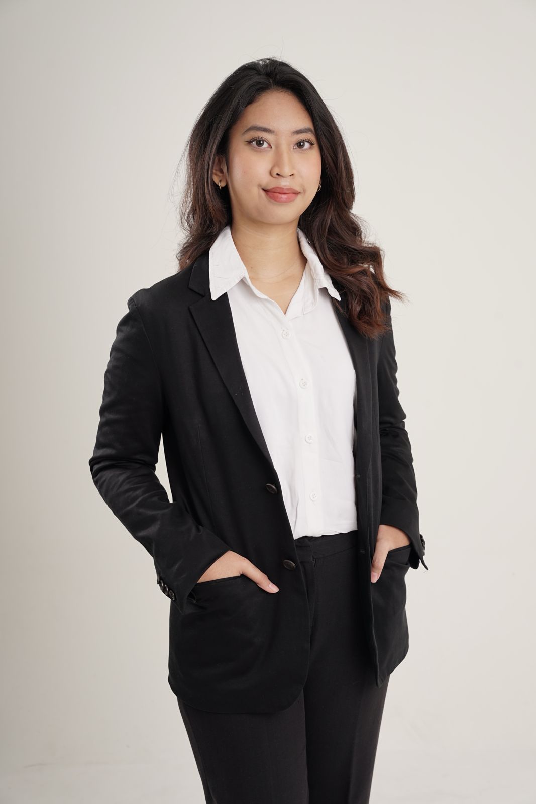 Nadina Aubrey Aleysa Associate